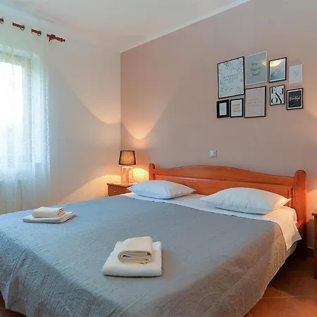 Apartments Marija 1089 Porec Exterior photo