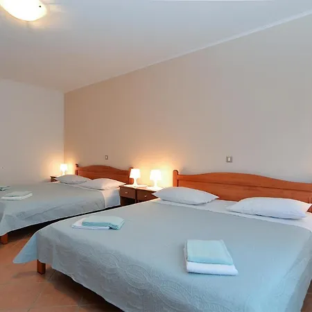 Apartments Marija 1089 Porec Exterior photo