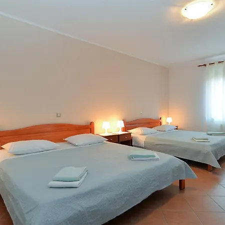 Apartments Marija 1089 Porec Exterior photo