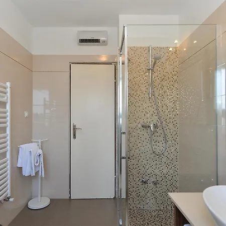 Apartments Marija 1089 Porec Exterior photo