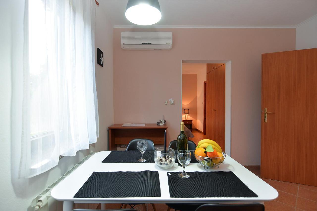 Apartment Marija 1089 *