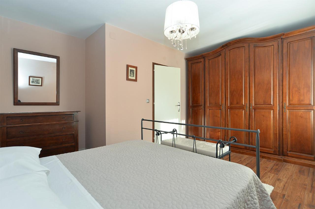 Marija 1089 * Porec