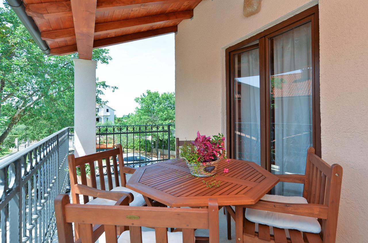 Apartment Marija 1089 *